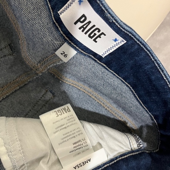 Wide Leg Jeans - Picture 5 of 7